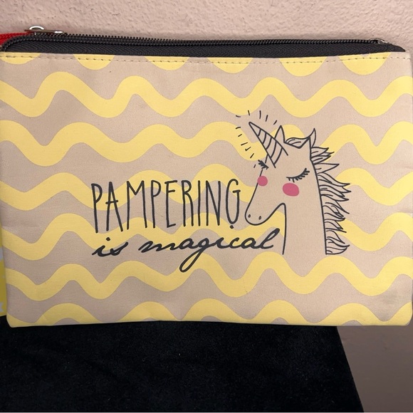Set Of Two Makeup Bags Perfectly Posh Yellow Travel Cosmetic Storage Unicorn - Picture 5 of 13